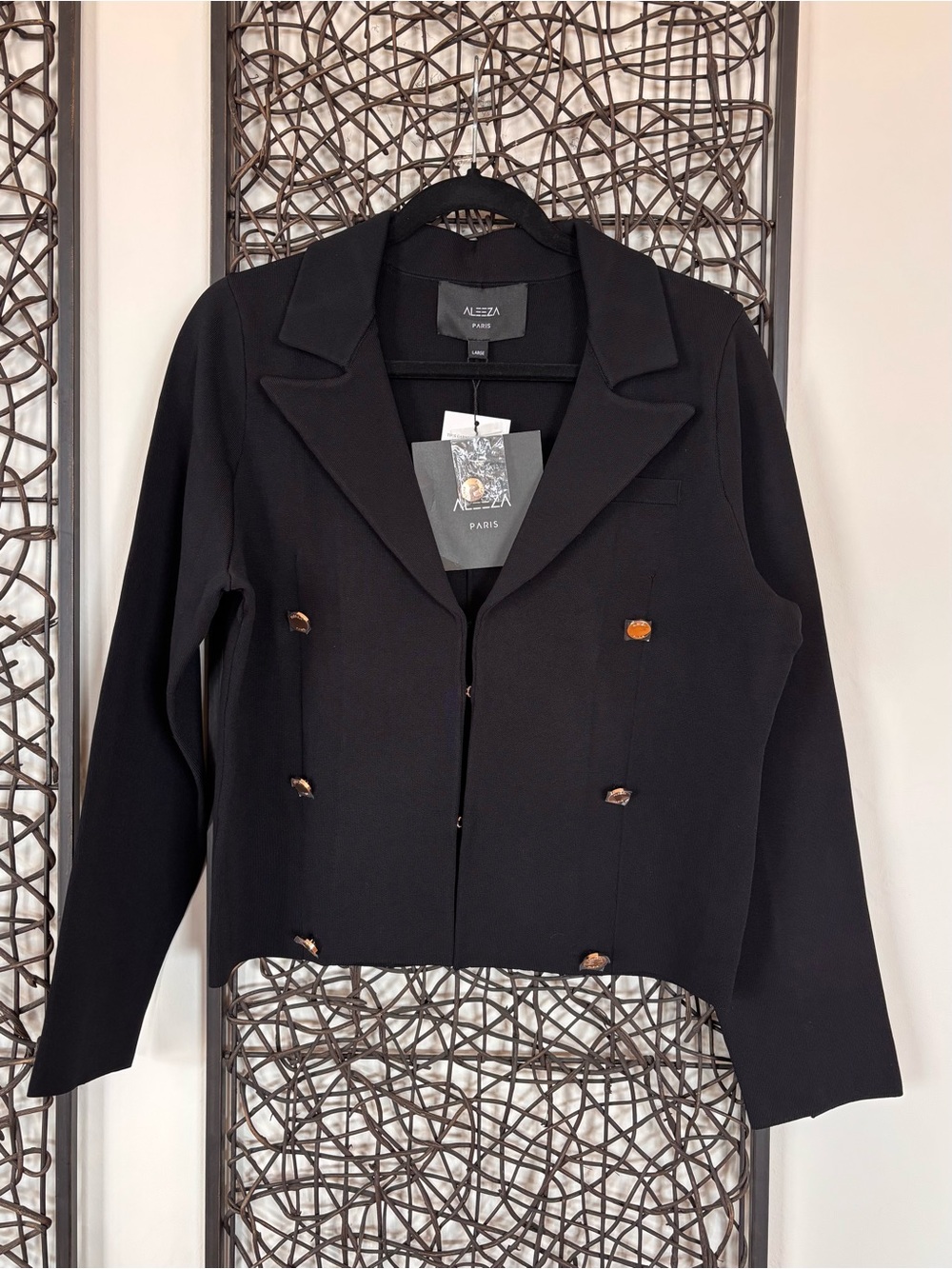 ALEEZA PARIS Black Cropped Blazer – Size Large – NWT - Picture 3 of 15